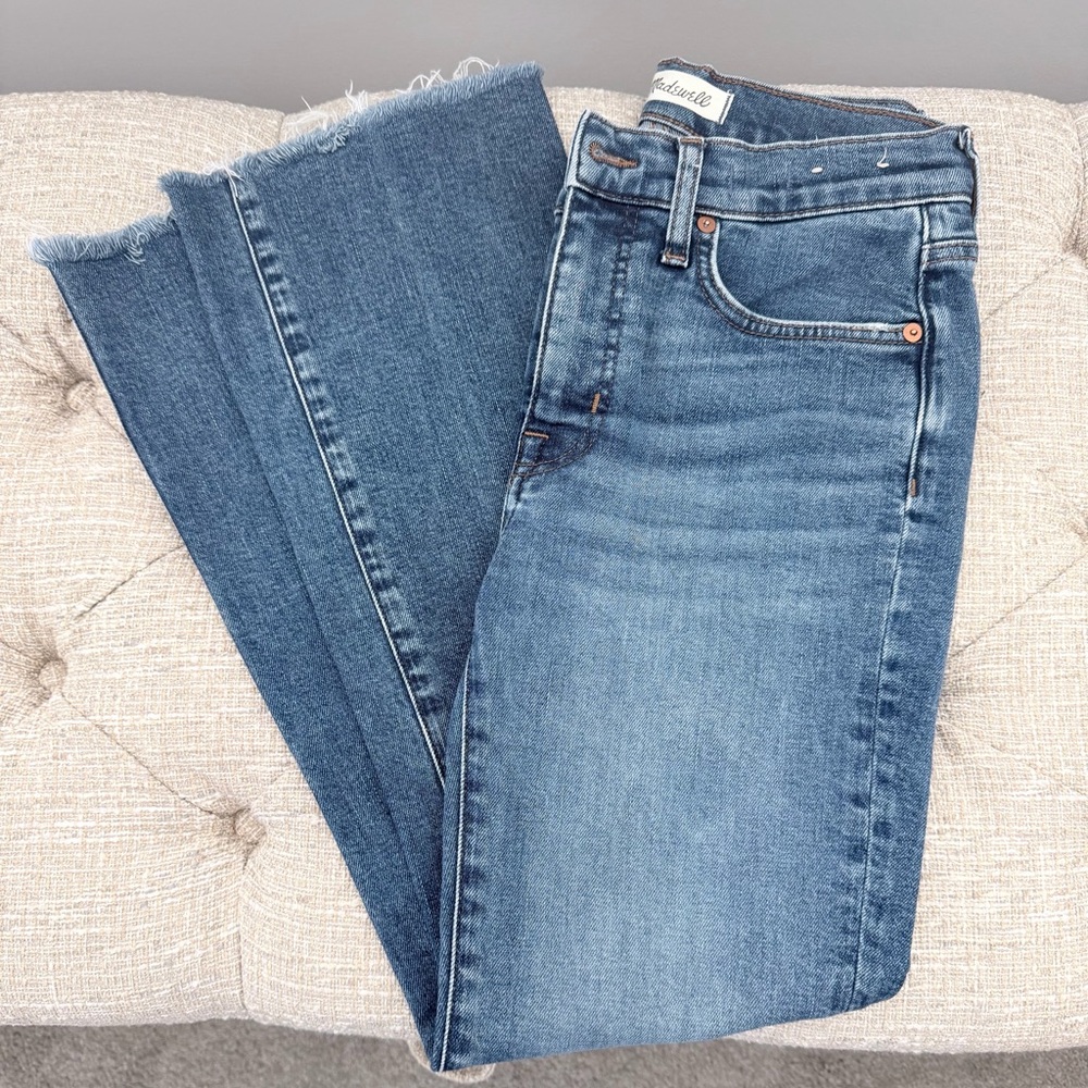 Madewell Distressed Ankle Jeans in Blue